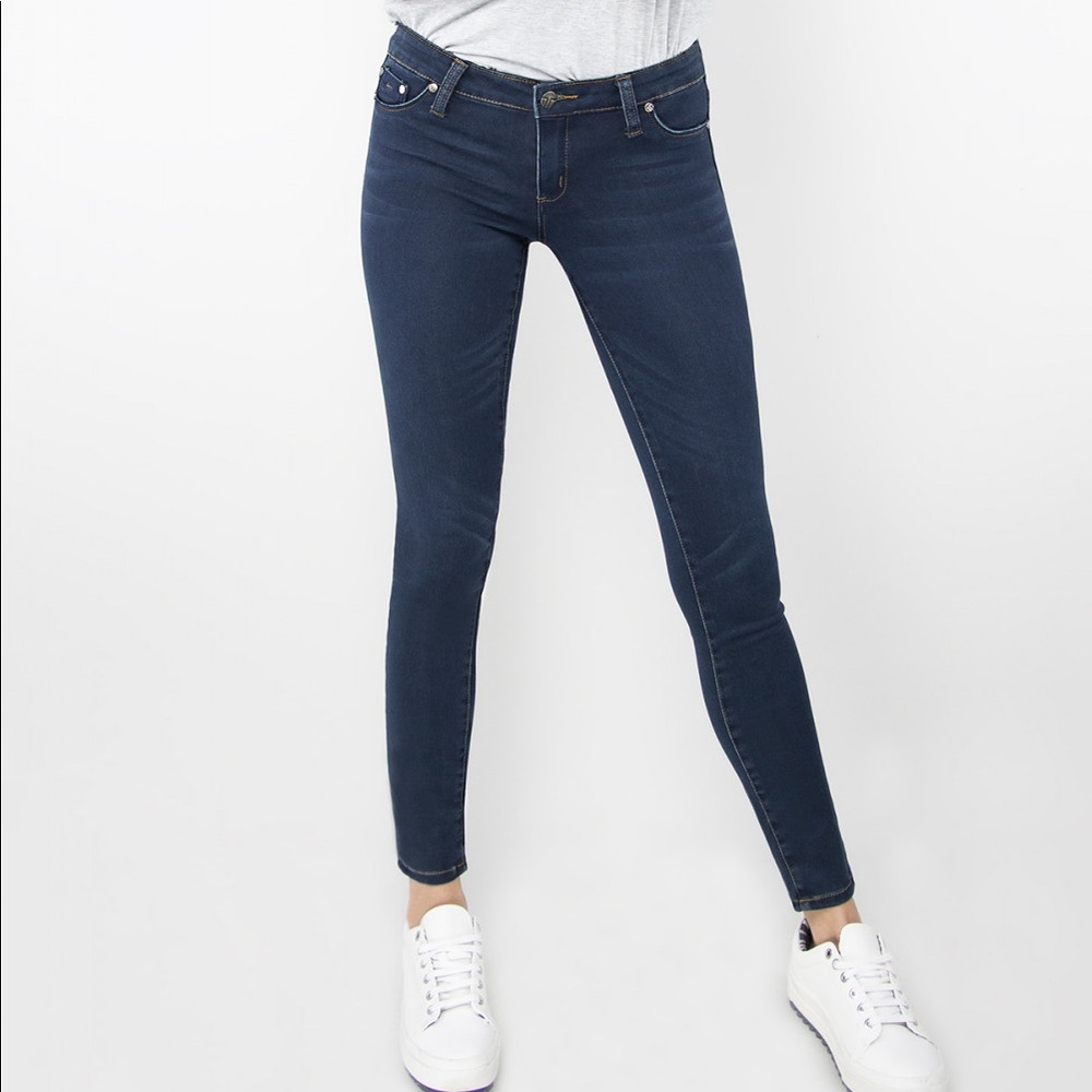 Tractr Jeans Diane Mid-Rise Skinny Jegging